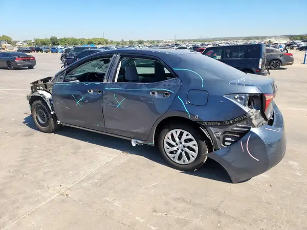5YFBURHE0KP880207 2019 TOYOTA COROLLA - Image 2
