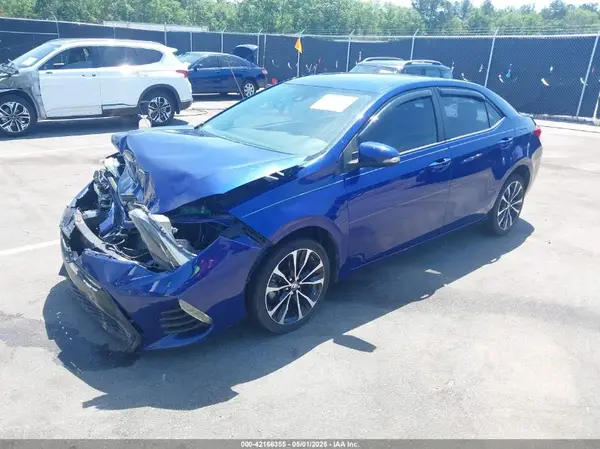 5YFBURHE0KP882071 2019 TOYOTA COROLLA - Image 2