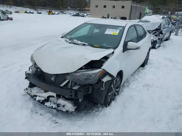 5YFBURHE0KP888078 2019 TOYOTA COROLLA - Image 2