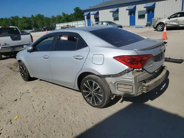 5YFBURHE0KP888923 2019 TOYOTA COROLLA - Image 2