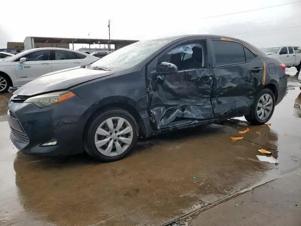 5YFBURHE0KP889182 2019 TOYOTA COROLLA - Image 1