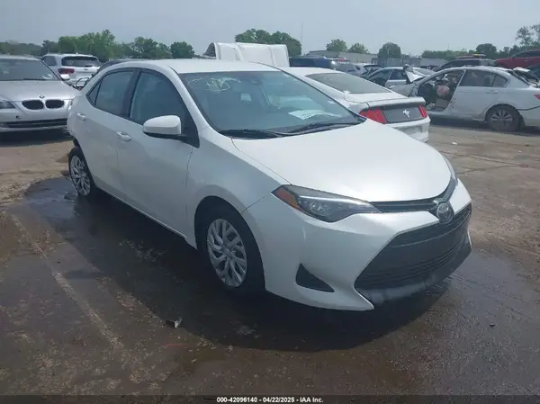 5YFBURHE0KP895824 2019 TOYOTA COROLLA - Image 1