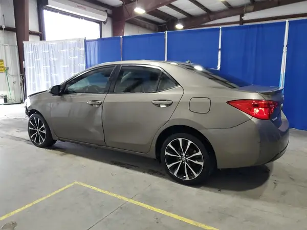 5YFBURHE0KP899579 2019 TOYOTA COROLLA - Image 2