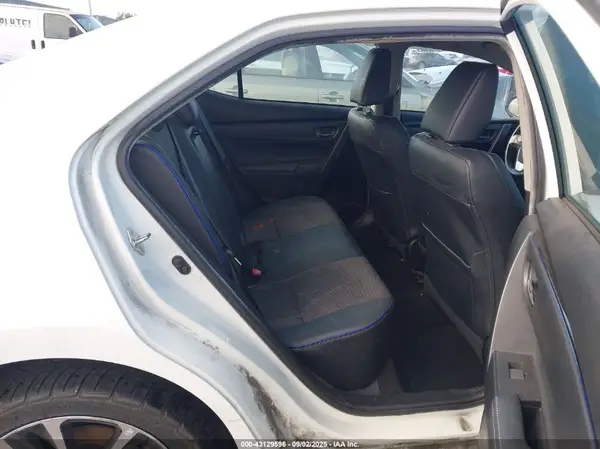 5YFBURHE0KP899761 2019 TOYOTA COROLLA - Image 8
