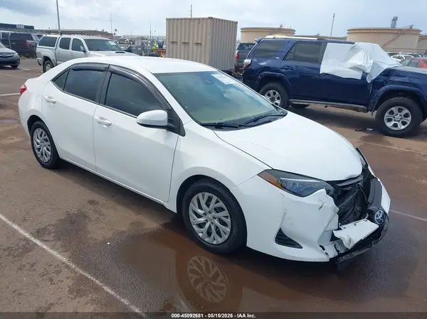 5YFBURHE0KP900827 2019 TOYOTA COROLLA - Image 1
