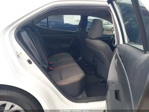 5YFBURHE0KP900827 2019 TOYOTA COROLLA - Image 8