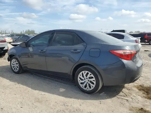 5YFBURHE0KP903310 2019 TOYOTA COROLLA - Image 2