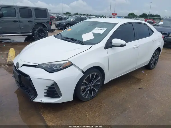 5YFBURHE0KP904182 2019 TOYOTA COROLLA - Image 2