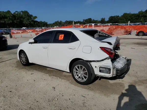 5YFBURHE0KP905297 2019 TOYOTA COROLLA - Image 2