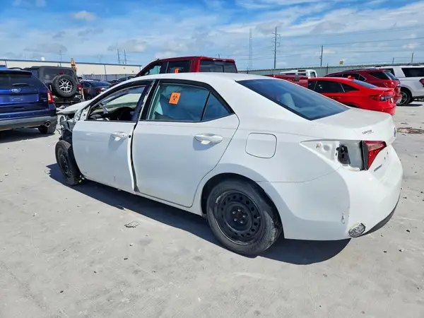 5YFBURHE0KP908975 2019 TOYOTA COROLLA - Image 2