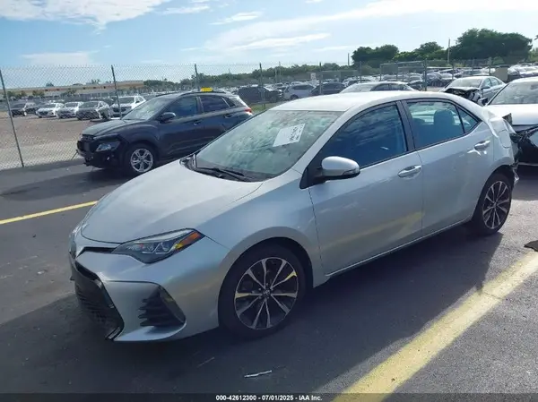 5YFBURHE0KP909155 2019 TOYOTA COROLLA - Image 2