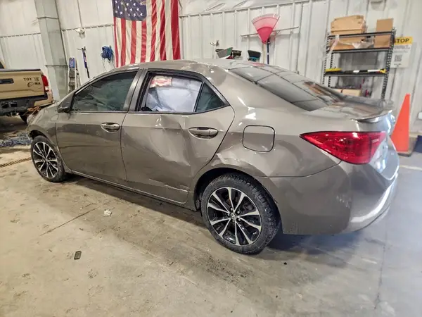 5YFBURHE0KP909396 2019 TOYOTA COROLLA - Image 2