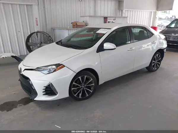 5YFBURHE0KP914758 2019 TOYOTA COROLLA - Image 2