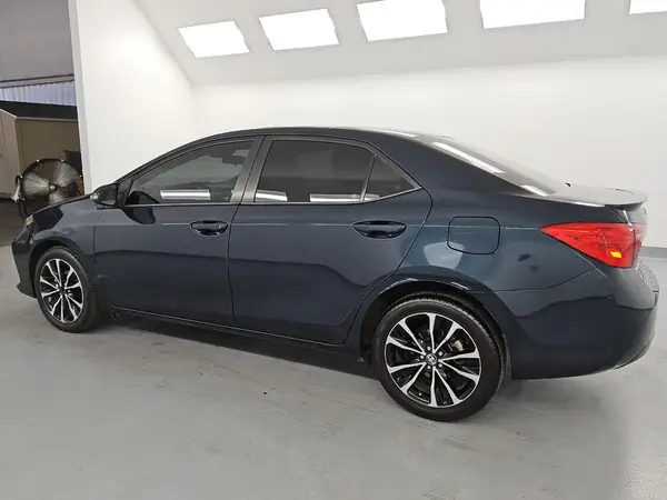 5YFBURHE0KP915506 2019 TOYOTA COROLLA - Image 2