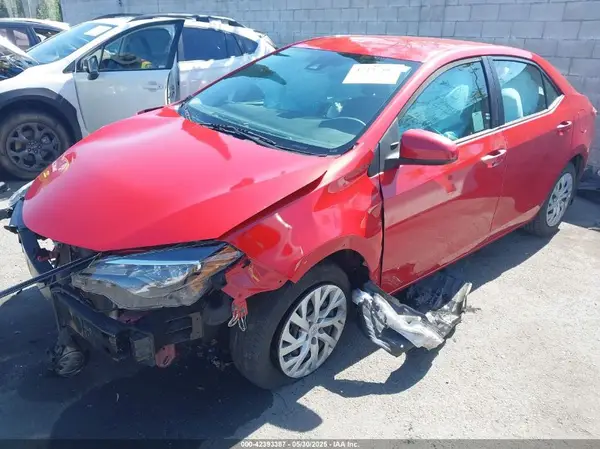 5YFBURHE0KP916218 2019 TOYOTA COROLLA - Image 2