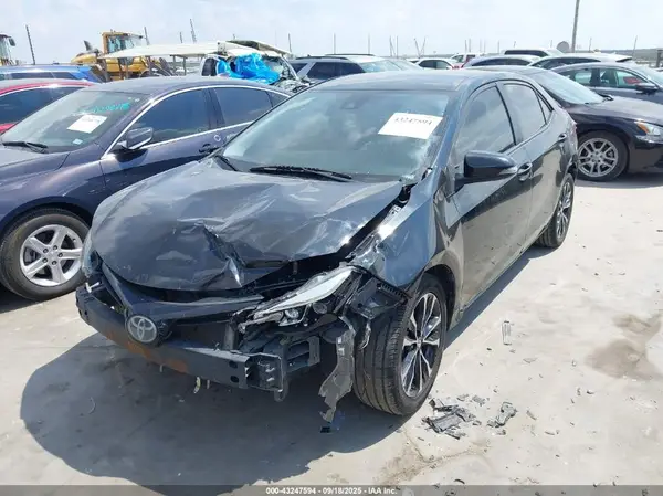 5YFBURHE0KP916669 2019 TOYOTA COROLLA - Image 2