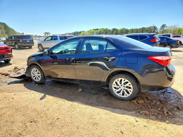 5YFBURHE0KP919197 2019 TOYOTA COROLLA - Image 2
