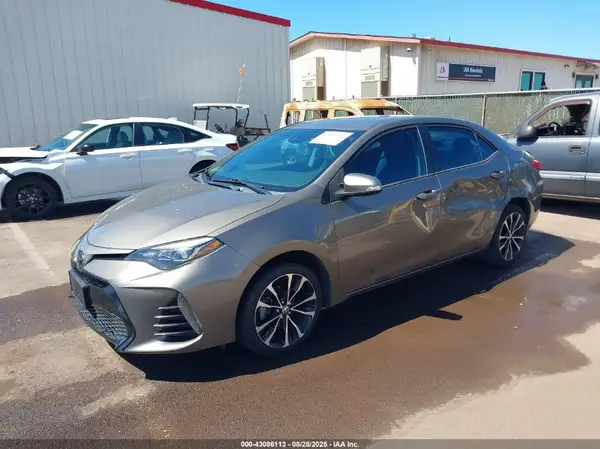 5YFBURHE0KP920351 2019 TOYOTA COROLLA - Image 2