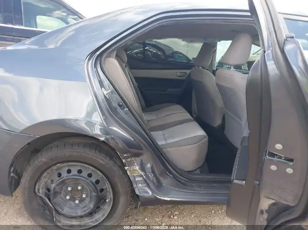 5YFBURHE0KP920690 2019 TOYOTA COROLLA - Image 8