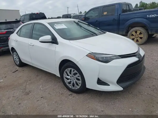 5YFBURHE0KP921368 2019 TOYOTA COROLLA - Image 1