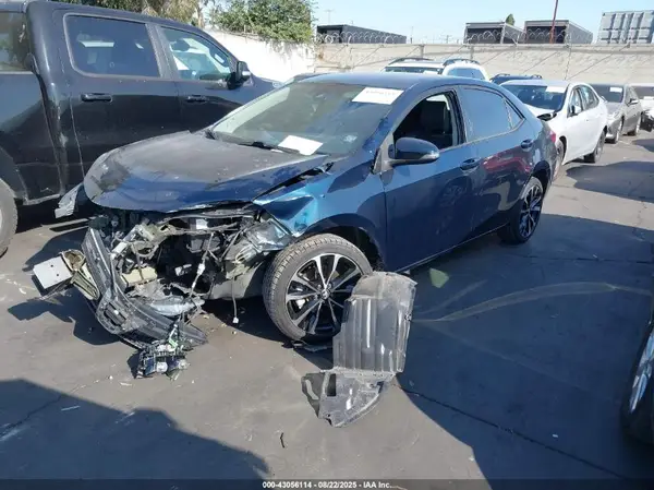 5YFBURHE0KP922083 2019 TOYOTA COROLLA - Image 2