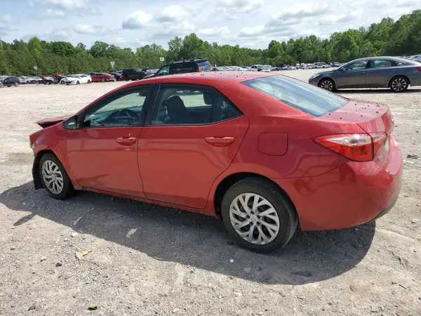 5YFBURHE0KP924674 2019 TOYOTA COROLLA - Image 2