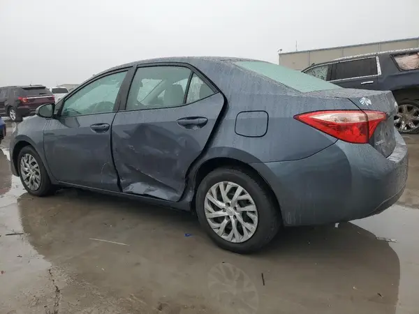 5YFBURHE0KP926330 2019 TOYOTA COROLLA - Image 2