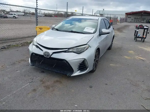 5YFBURHE0KP926974 2019 TOYOTA COROLLA - Image 2