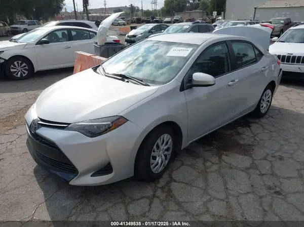 5YFBURHE0KP934315 2019 TOYOTA COROLLA - Image 2