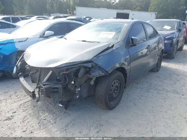 5YFBURHE0KP937263 2019 TOYOTA COROLLA - Image 2