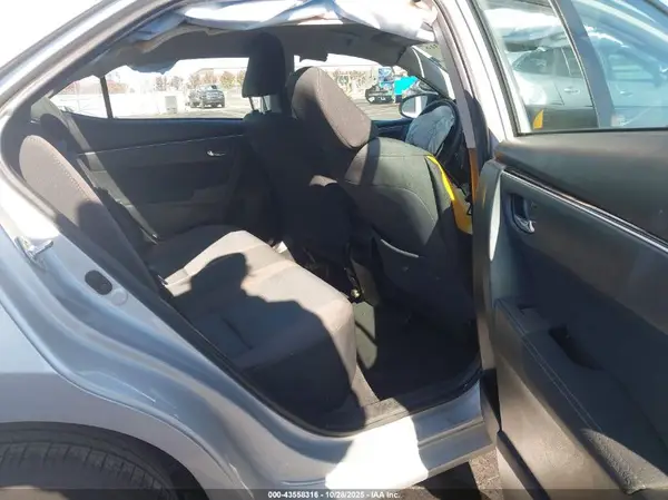 5YFBURHE0KP937795 2019 TOYOTA COROLLA - Image 8