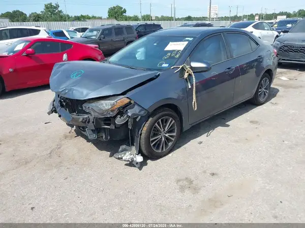 5YFBURHE0KP938185 2019 TOYOTA COROLLA - Image 2