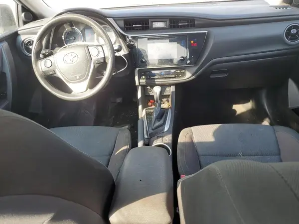 5YFBURHE0KP938882 2019 TOYOTA COROLLA - Image 8