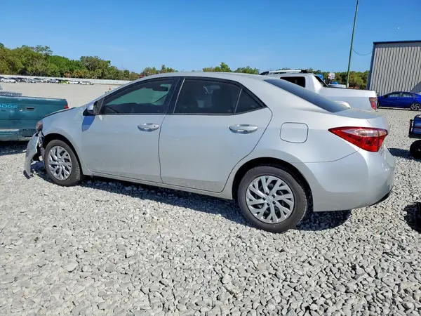 5YFBURHE0KP944049 2019 TOYOTA COROLLA - Image 2