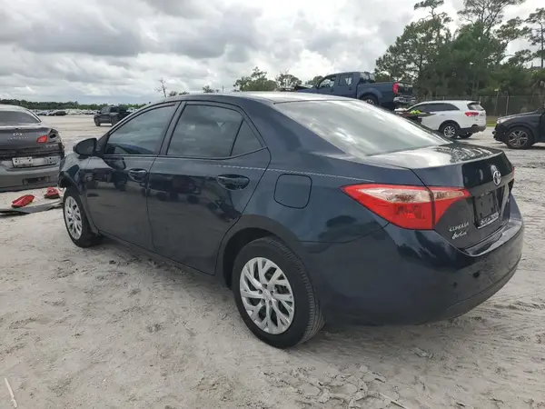 5YFBURHE0KP944696 2019 TOYOTA COROLLA - Image 2