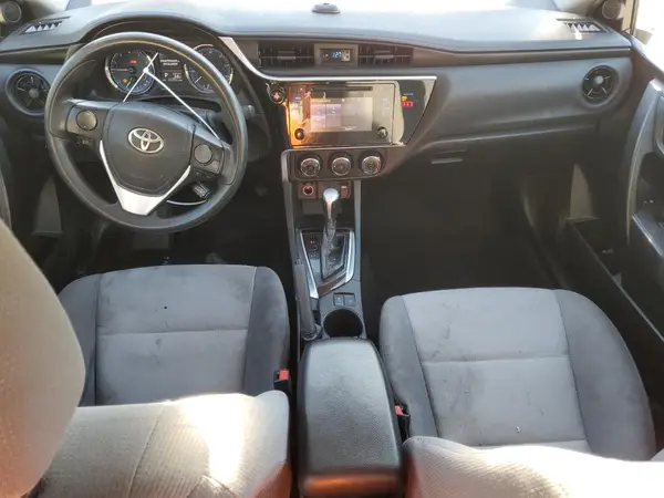 5YFBURHE0KP945105 2019 TOYOTA COROLLA - Image 8