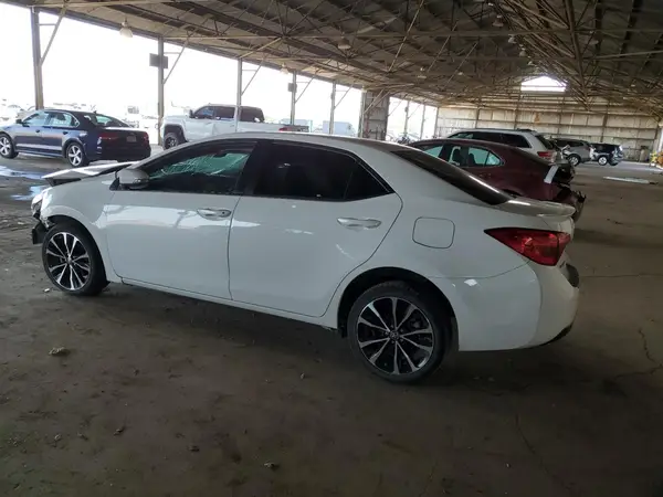 5YFBURHE0KP946075 2019 TOYOTA COROLLA - Image 2