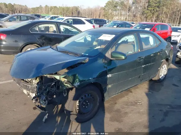 5YFBURHE1GP385036 2016 TOYOTA COROLLA - Image 2