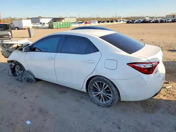 5YFBURHE1GP386185 2016 TOYOTA COROLLA - Image 2