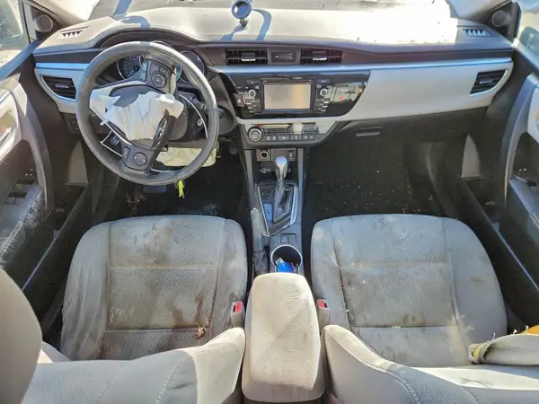 5YFBURHE1GP392567 2016 TOYOTA COROLLA - Image 8