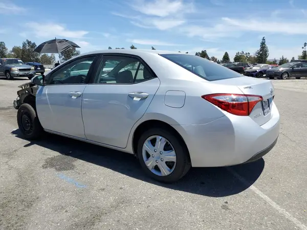 5YFBURHE1GP393220 2016 TOYOTA COROLLA - Image 2