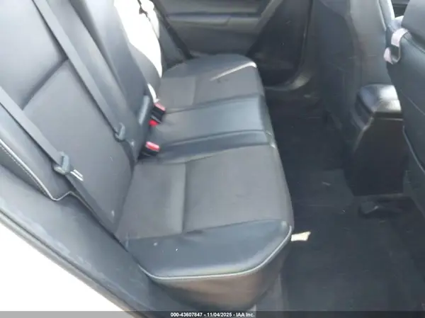 5YFBURHE1GP394738 2016 TOYOTA COROLLA - Image 8