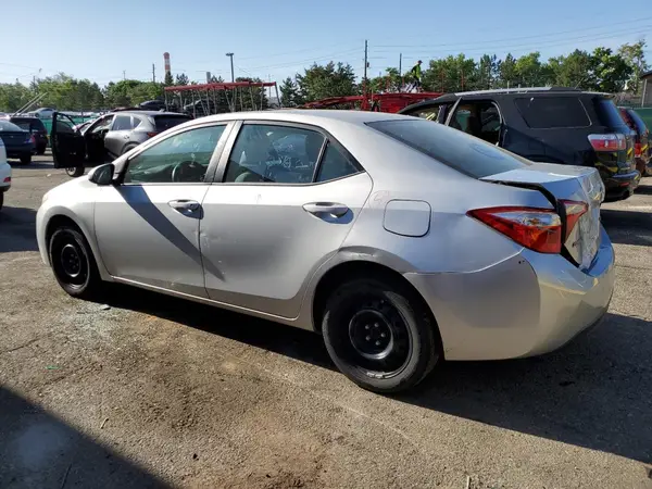 5YFBURHE1GP395582 2016 TOYOTA COROLLA - Image 2