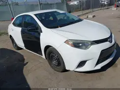 5YFBURHE1GP396831 2016 TOYOTA COROLLA