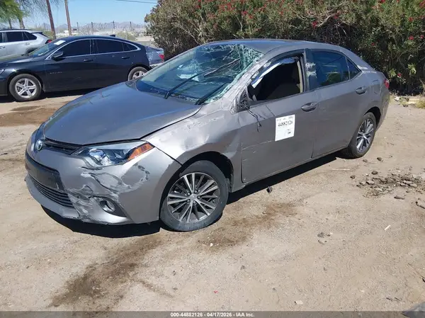 5YFBURHE1GP399597 2016 TOYOTA COROLLA - Image 2