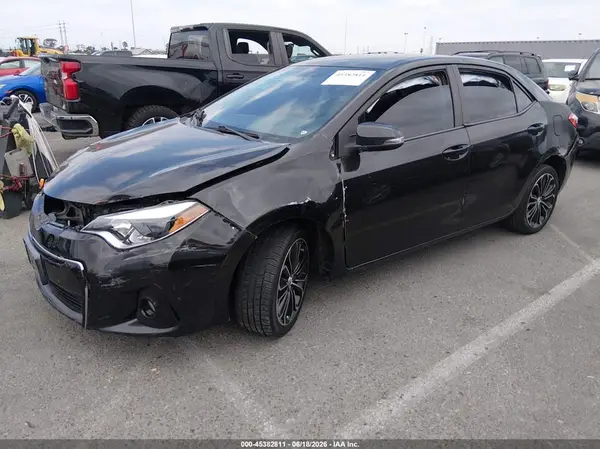 5YFBURHE1GP401168 2016 TOYOTA COROLLA - Image 2