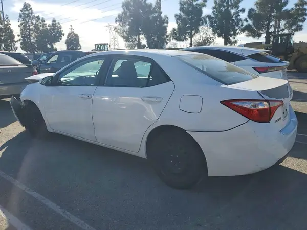 5YFBURHE1GP402188 2016 TOYOTA COROLLA - Image 2
