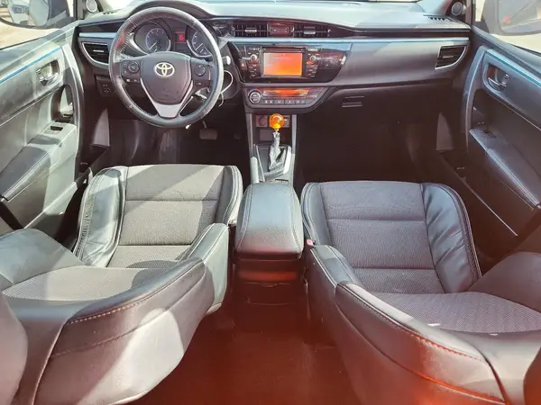 5YFBURHE1GP404815 2016 TOYOTA COROLLA - Image 8