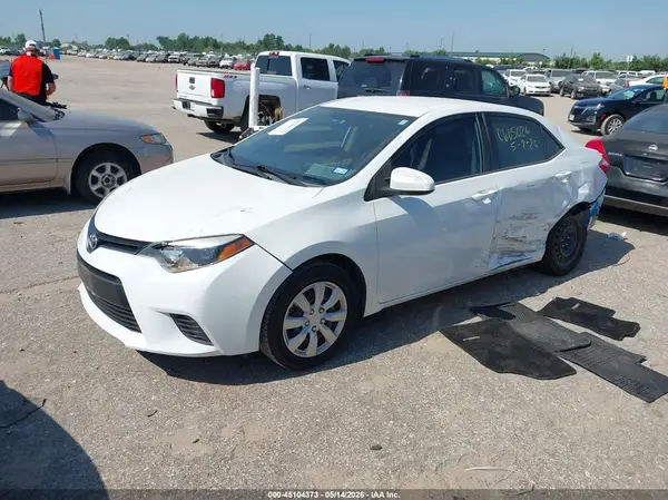 5YFBURHE1GP408346 2016 TOYOTA COROLLA - Image 2
