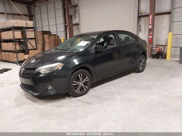 5YFBURHE1GP412820 2016 TOYOTA COROLLA - Image 2